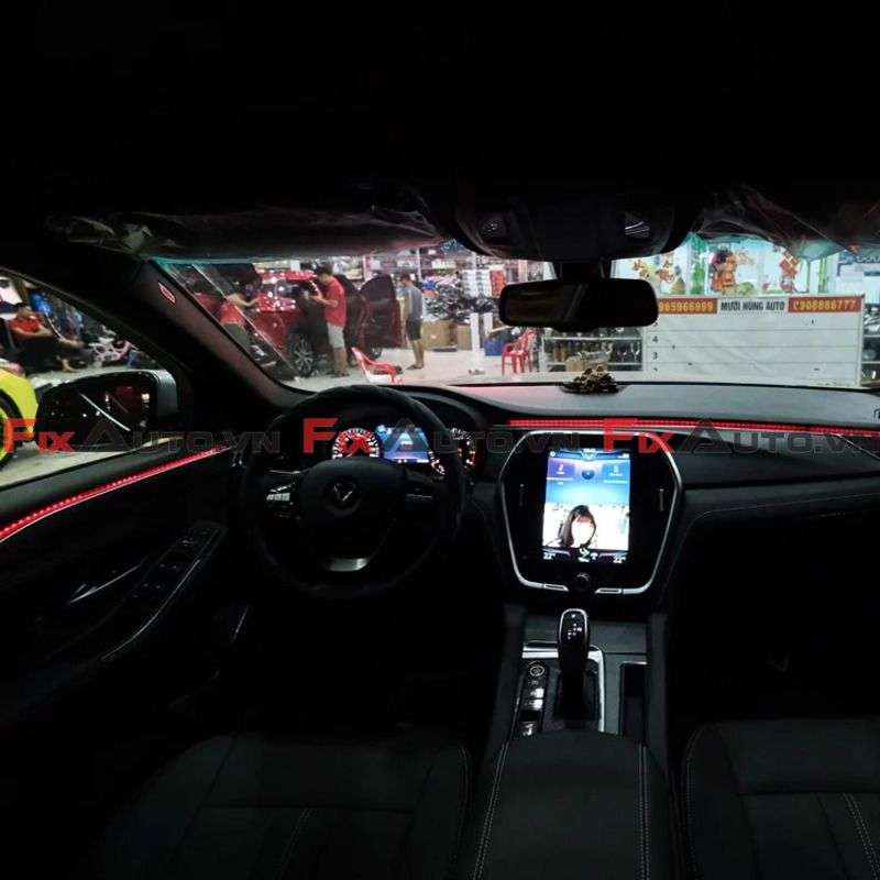 Thiết kế hiện đại của các mẫu màn hình Android giúp không gian nội thất ô tô trở nên sang trọng 