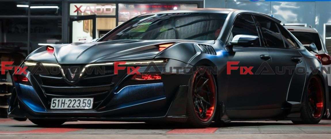 Trang bị bộ ốp viền đèn giúp ô tô của bạn thêm nổi bật và trang trọng hơn