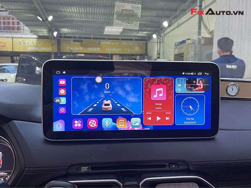 Màn hình ô tô OledPro Premium 12.3 inch