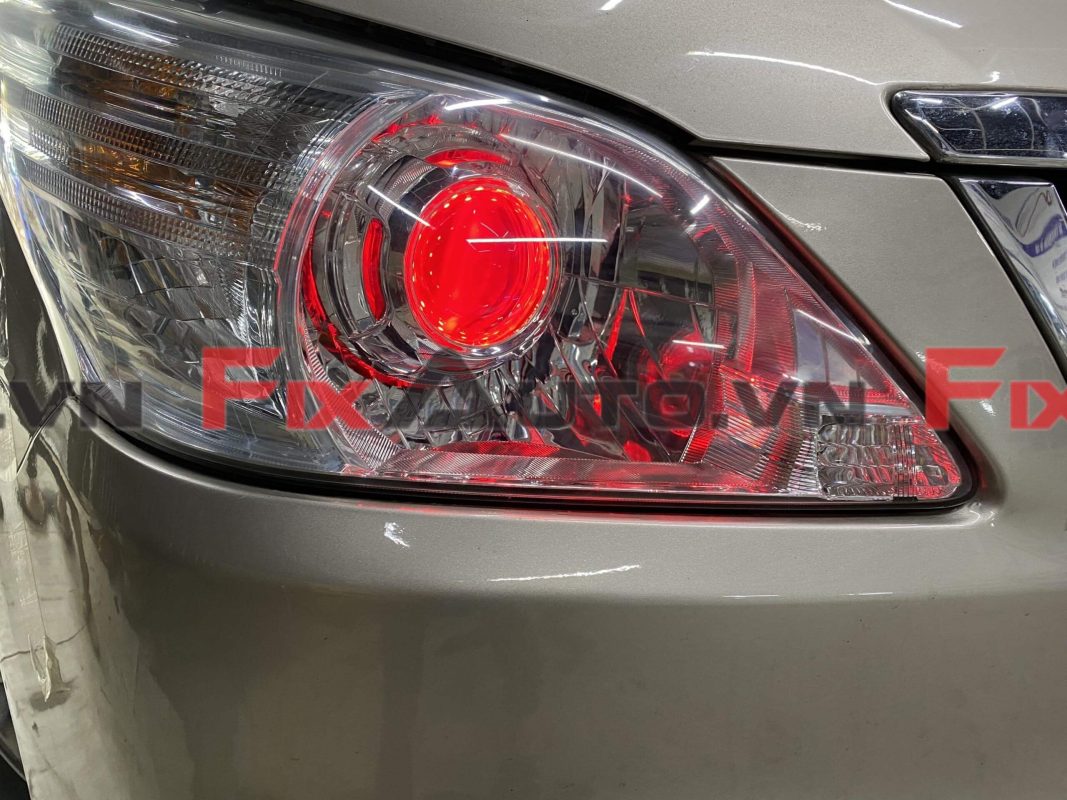 địa chỉ độ đèn cho xe innova