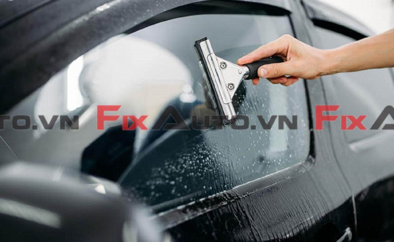 Dán phim cách nhiệt xe toyota Camry