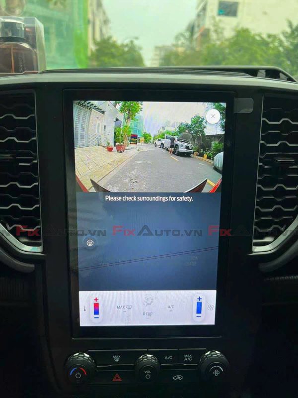 Camera 3 mắt cho xe Ford Everest