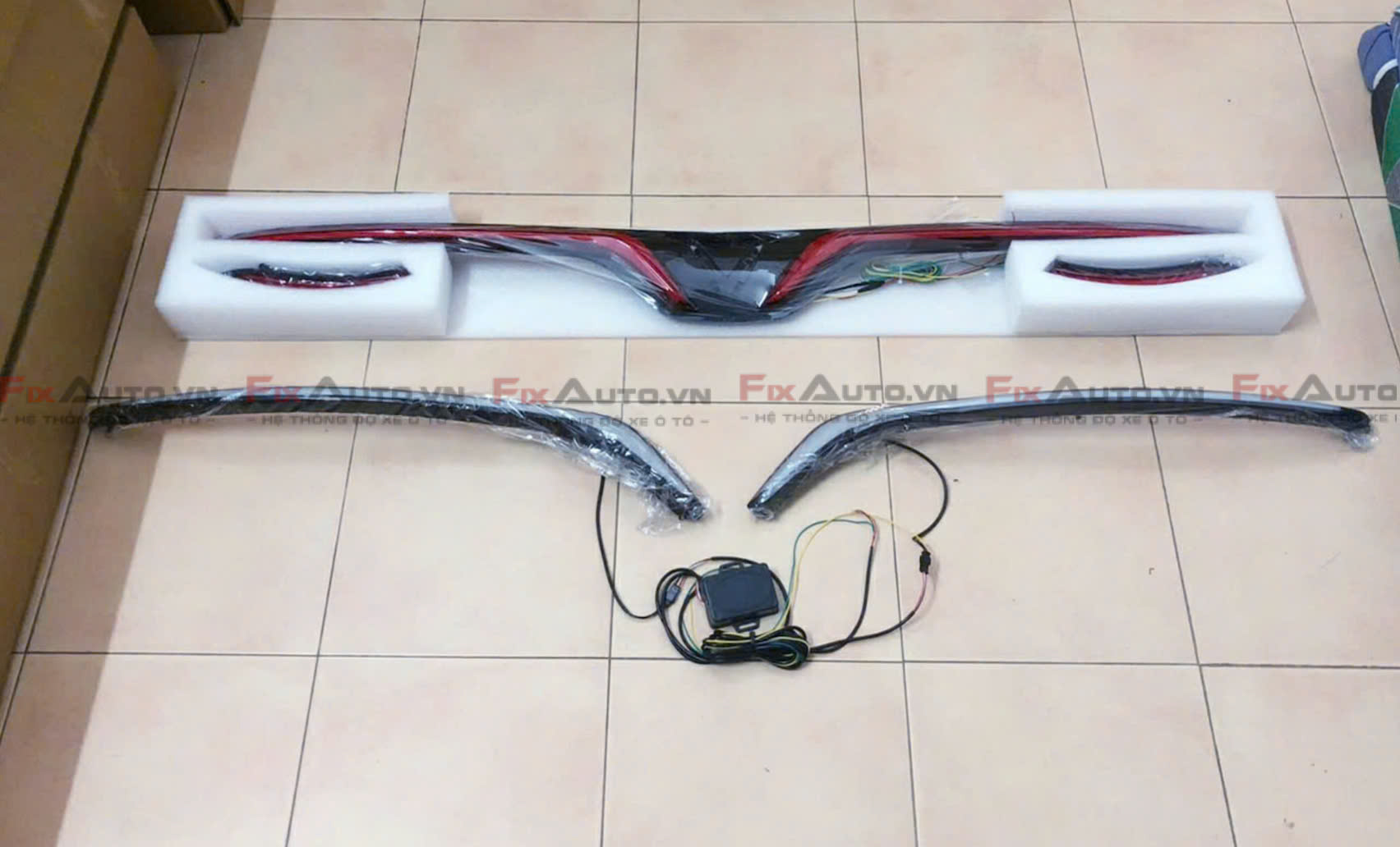 fixauto-led-canh-chim-xe-vf5-4