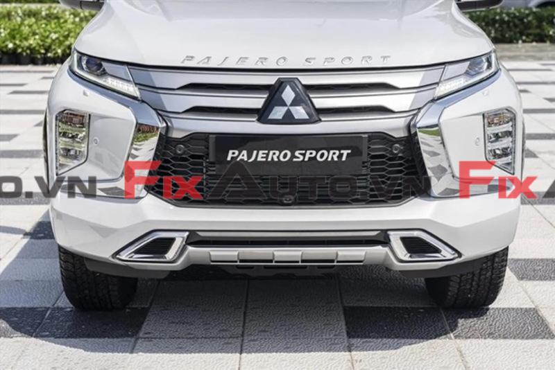 phụ kiện Pajero Sport