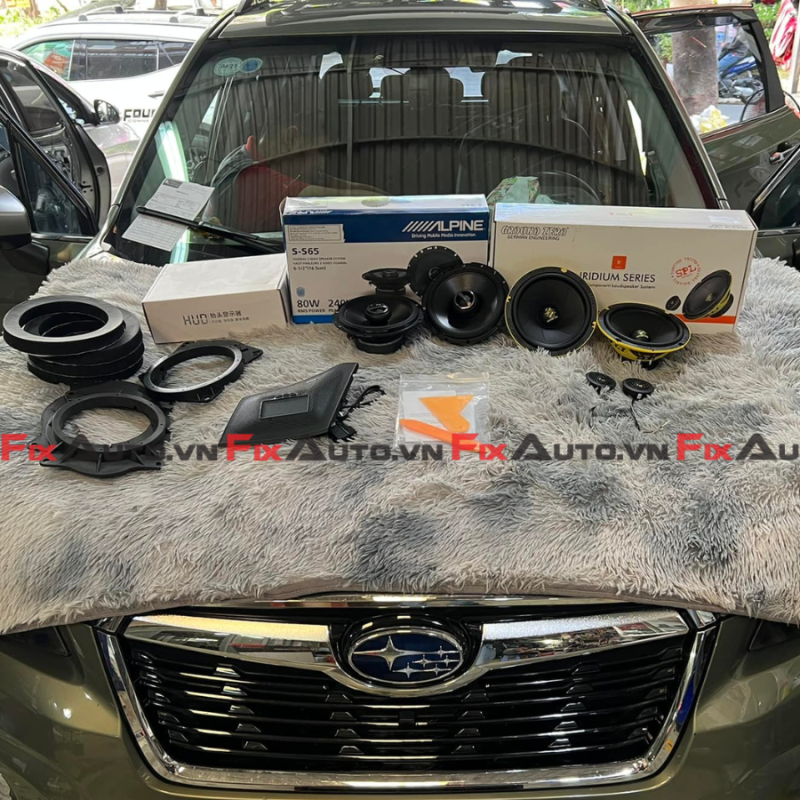 độ loa subaru forester