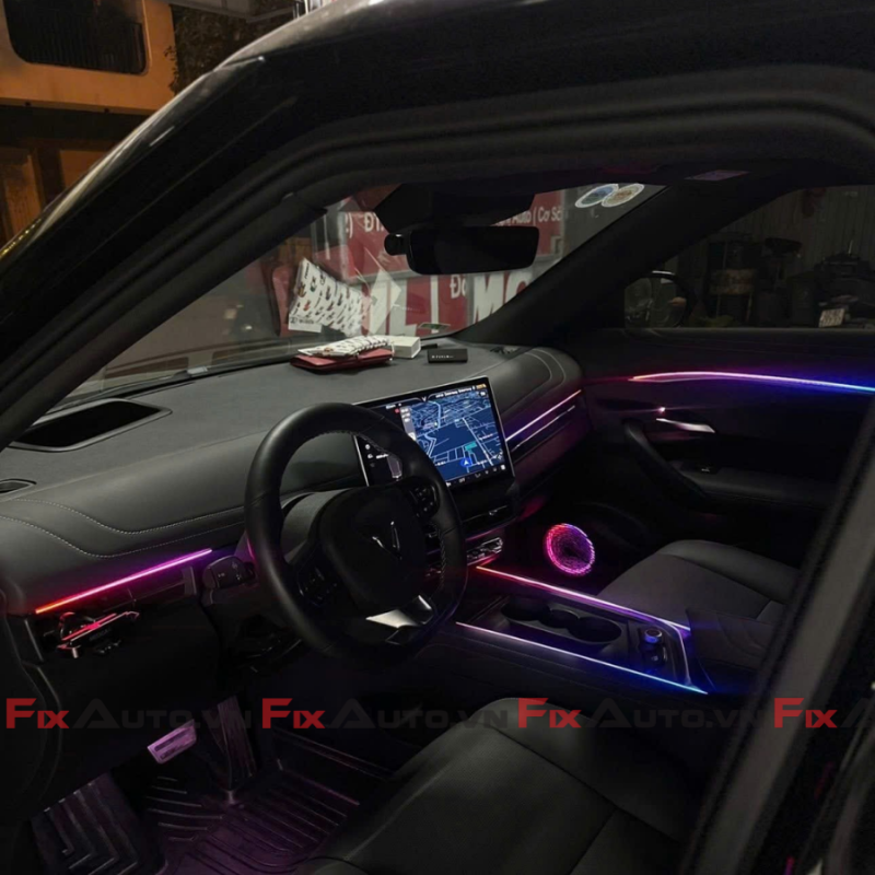 đèn led nội thất xe vf7