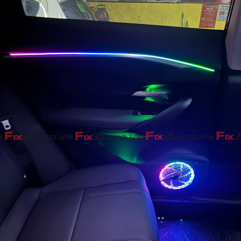 đèn led nội thất xe vf7