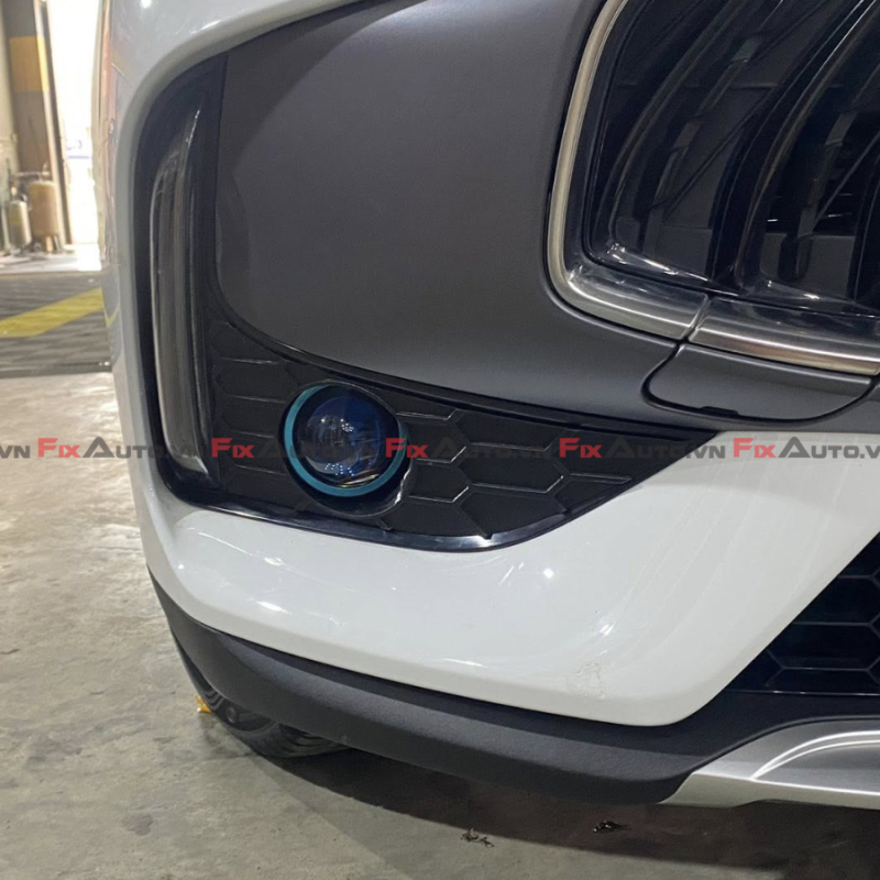 Lắp đèn bi gầm xe MG HS